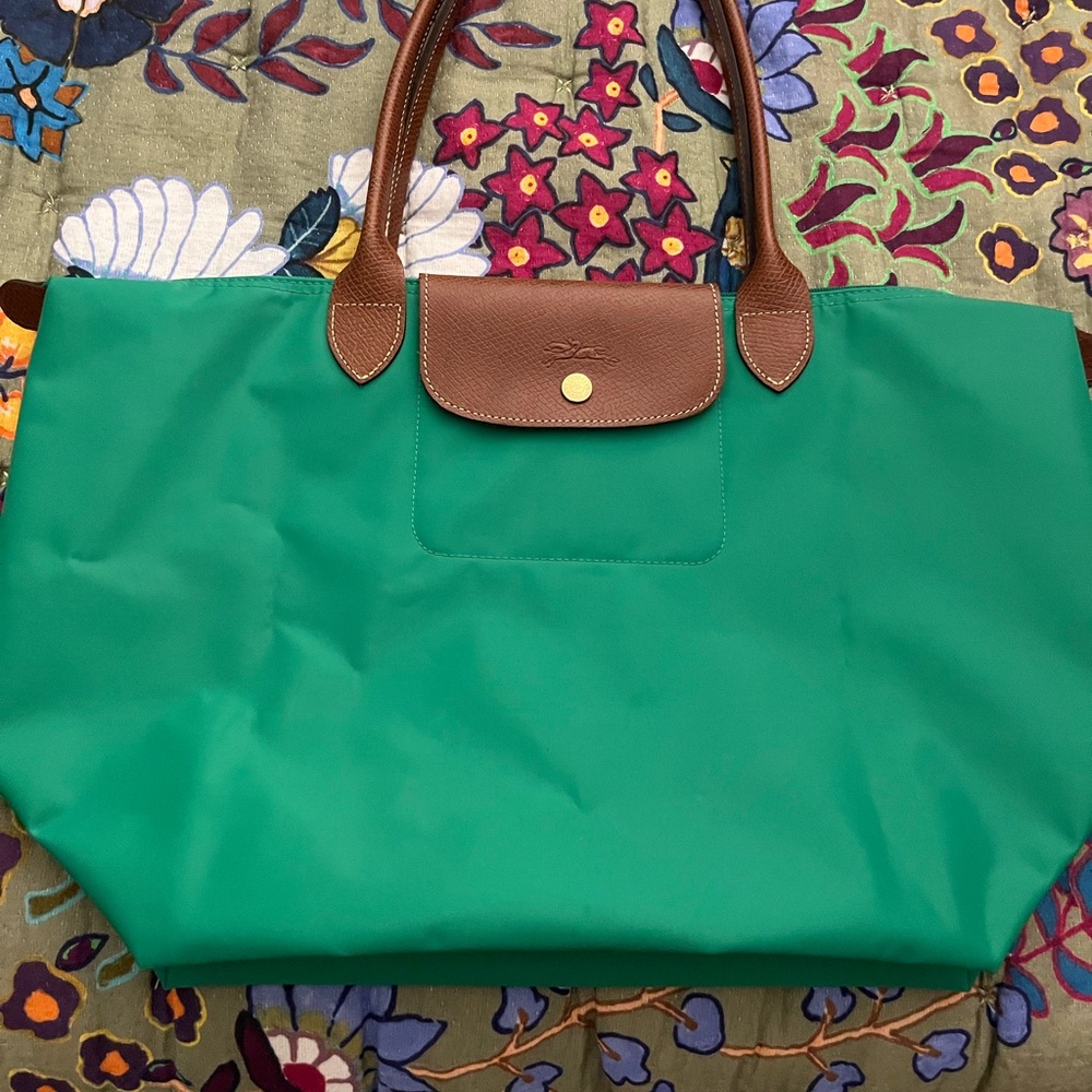 Longchamp Emerald Green and Chestnut Strap Le Pilage Tote